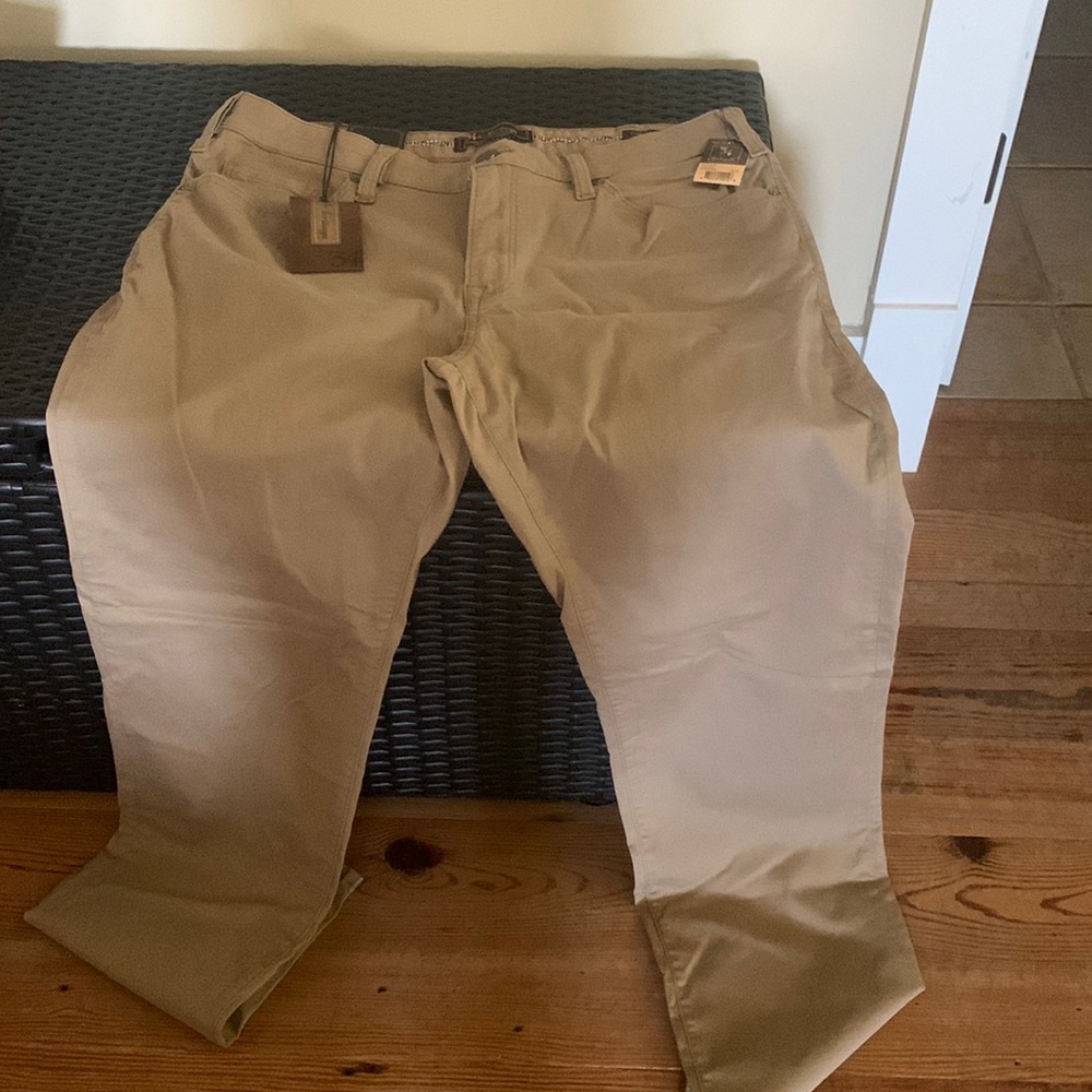 Mens chino pants